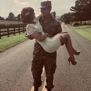 Meet your Posher, Dani